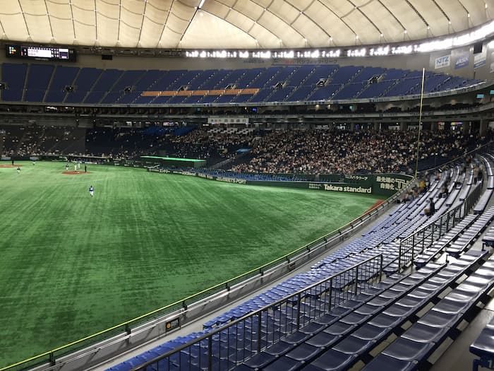 通路側 4/29 東京ドーム 巨人対横浜 ライト外野指定席4連番 野球観戦：2024年 読売ジャイアンツ JERA クライマックスシリーズ